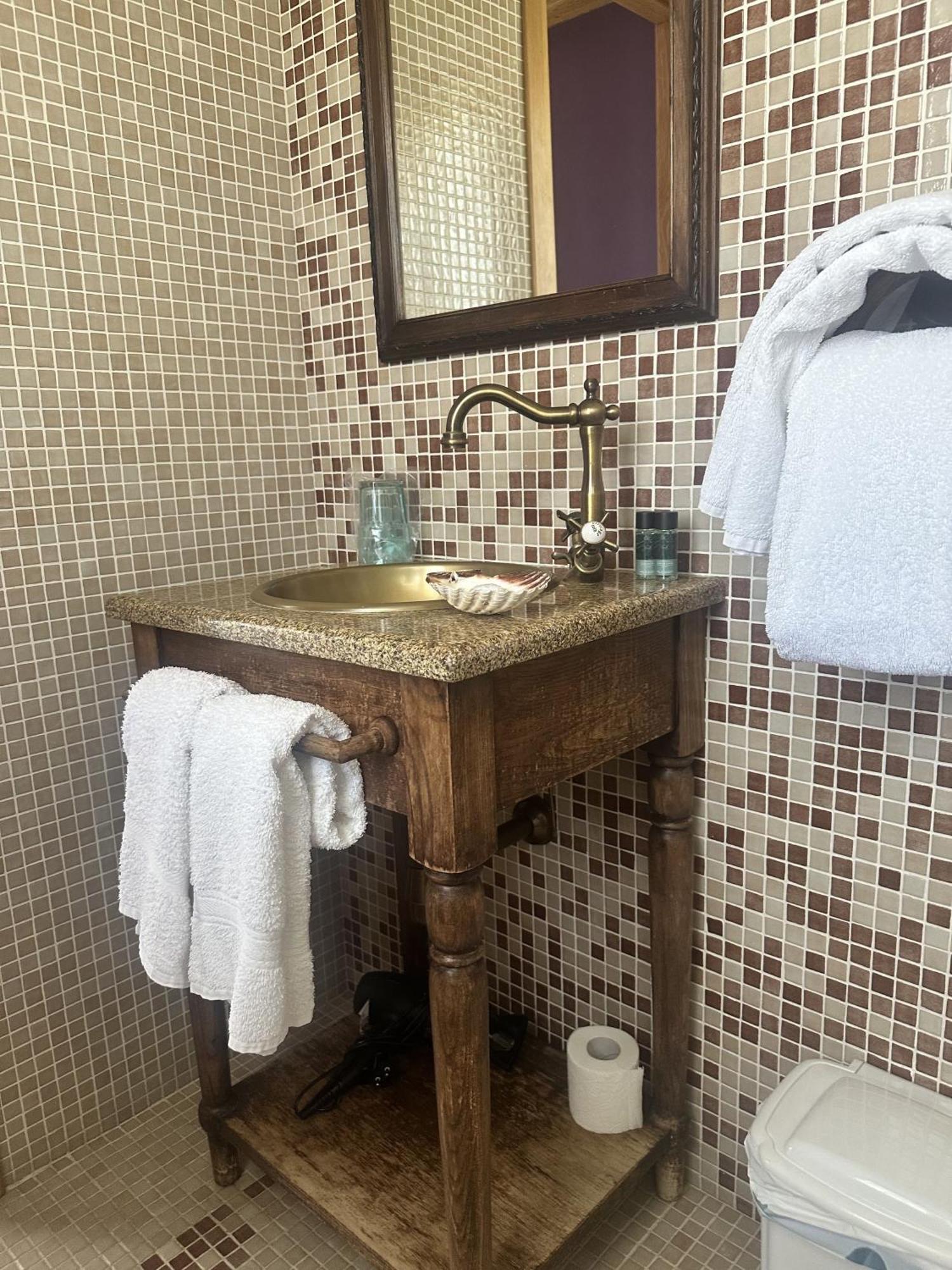 As Adegas Guest House Poio Eksteriør bilde