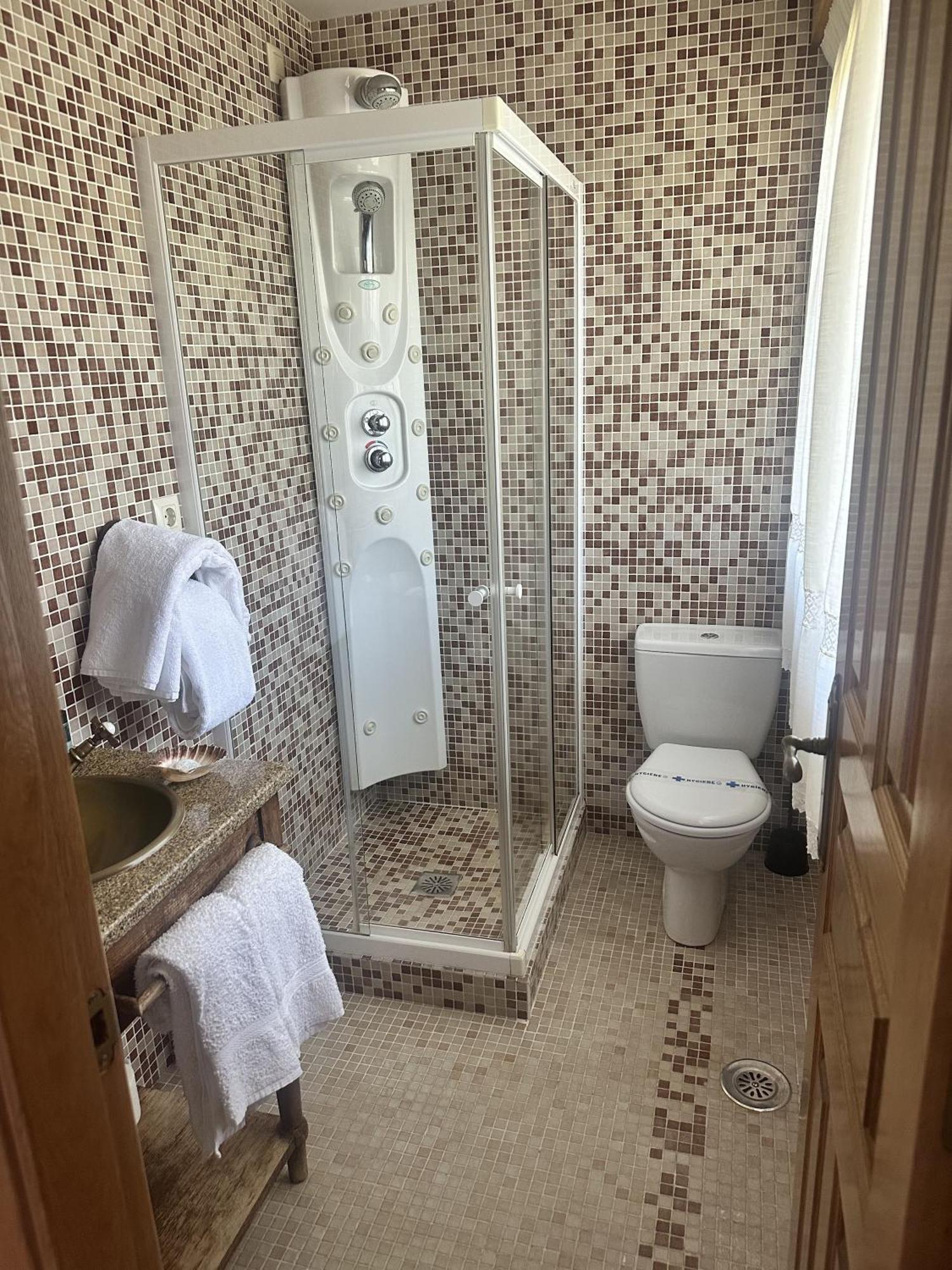 As Adegas Guest House Poio Eksteriør bilde
